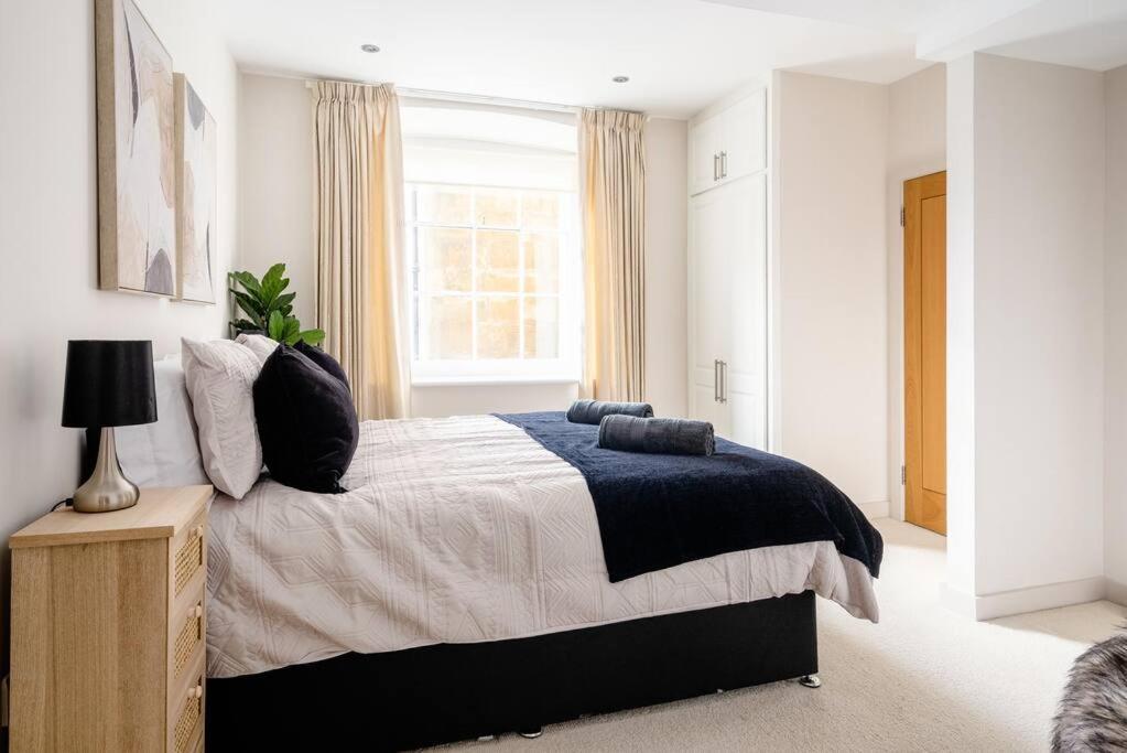 Stunning 2 Bedroom Apartment In Converted Chapel บาธ ภายนอก รูปภาพ